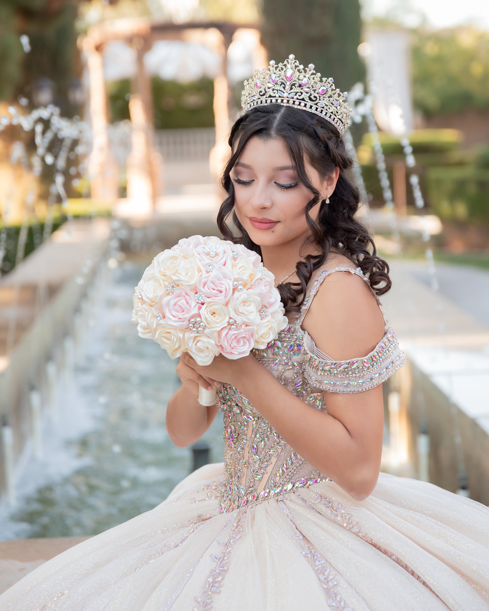Joscelyn quinceañera portrait by Pak Studios in Arizona quinceañera portrait session