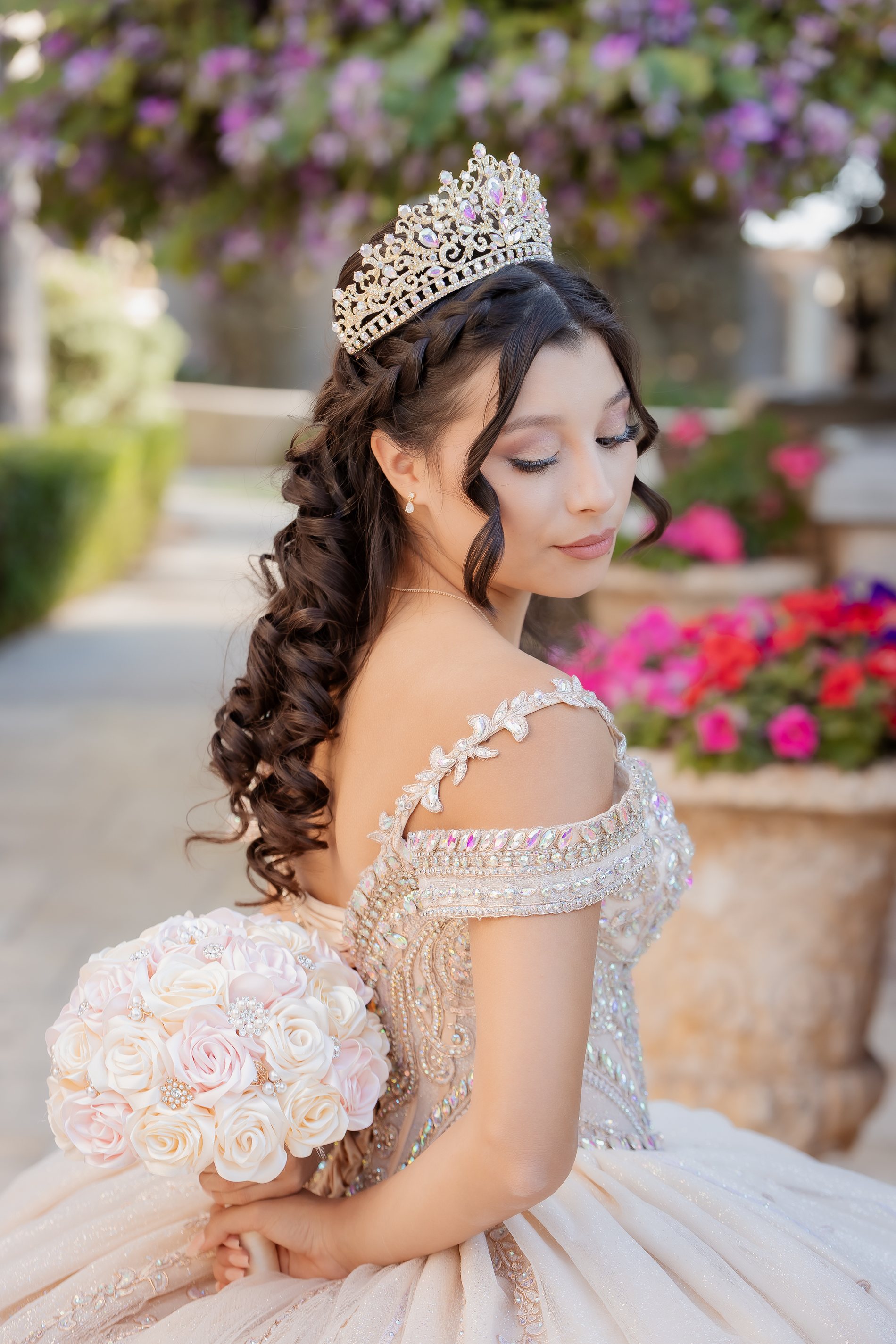 Joscelyn quinceañera portrait by Pak Studios in Arizona quinceañera portrait session